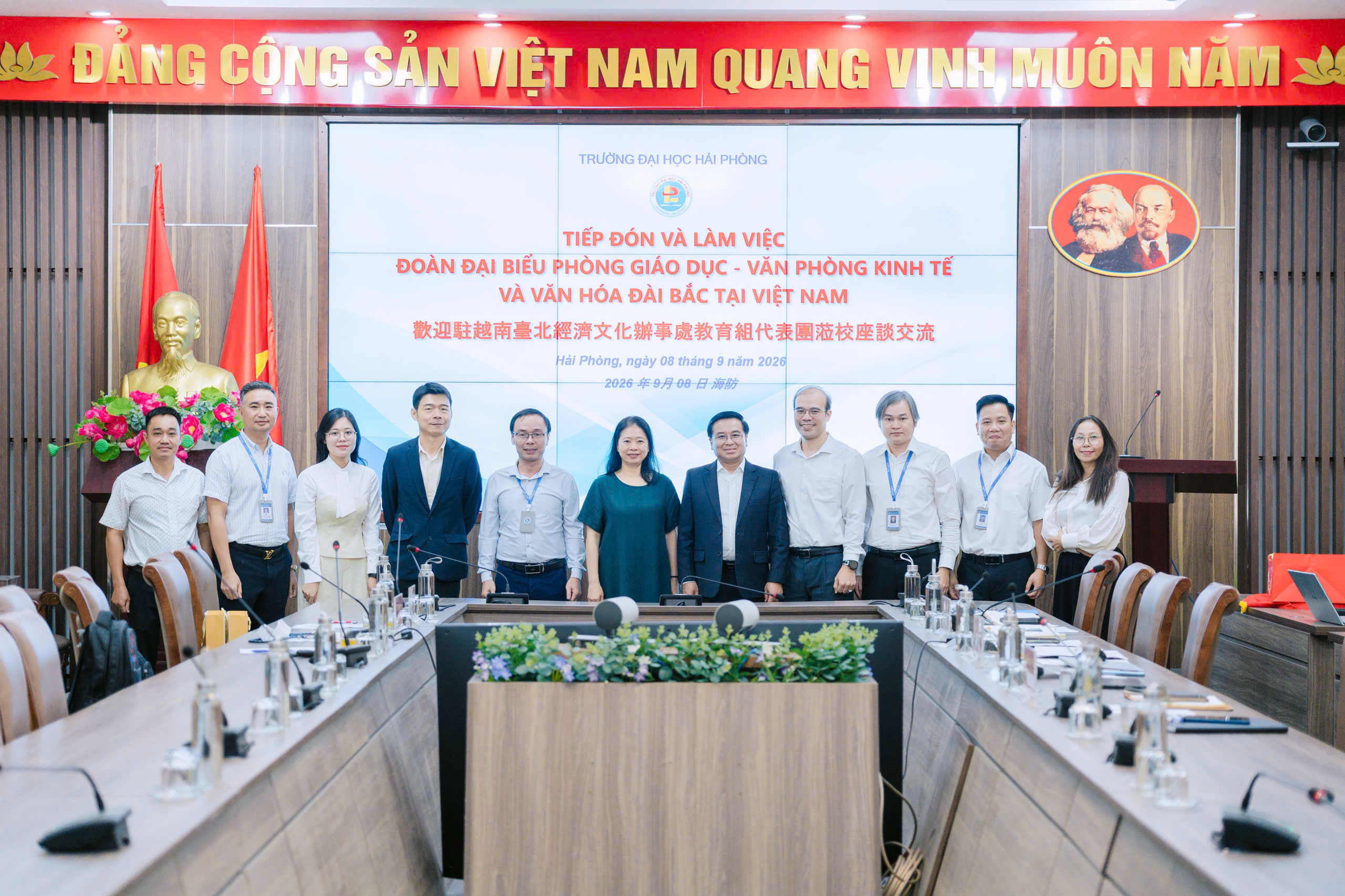 Tiếp đón và làm việc với Đoàn đại biểu Phòng Giáo dục thuộc Văn phòng Kinh tế và Văn hóa Đài Bắc tại Việt Nam